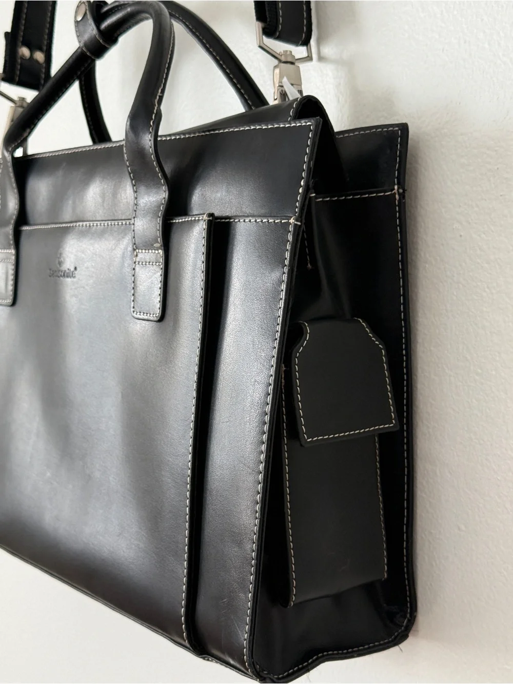 Samsonite Black Leather Laptop Briefcase with Contrast Stitching